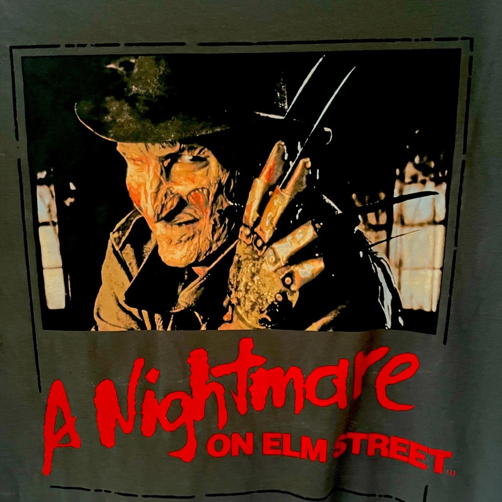 Selling brand new with tags Nightmare on Elm Street men’s graphic Halloween tee